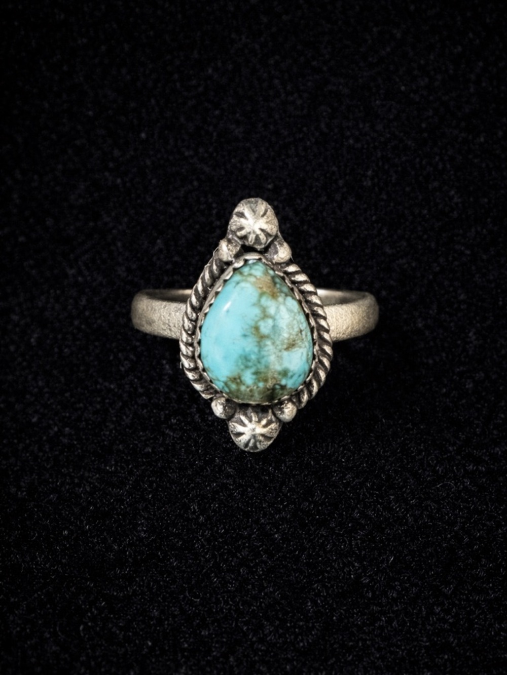 💎 Lone Mountain Turquoise Ring – Sterling Silver 💎